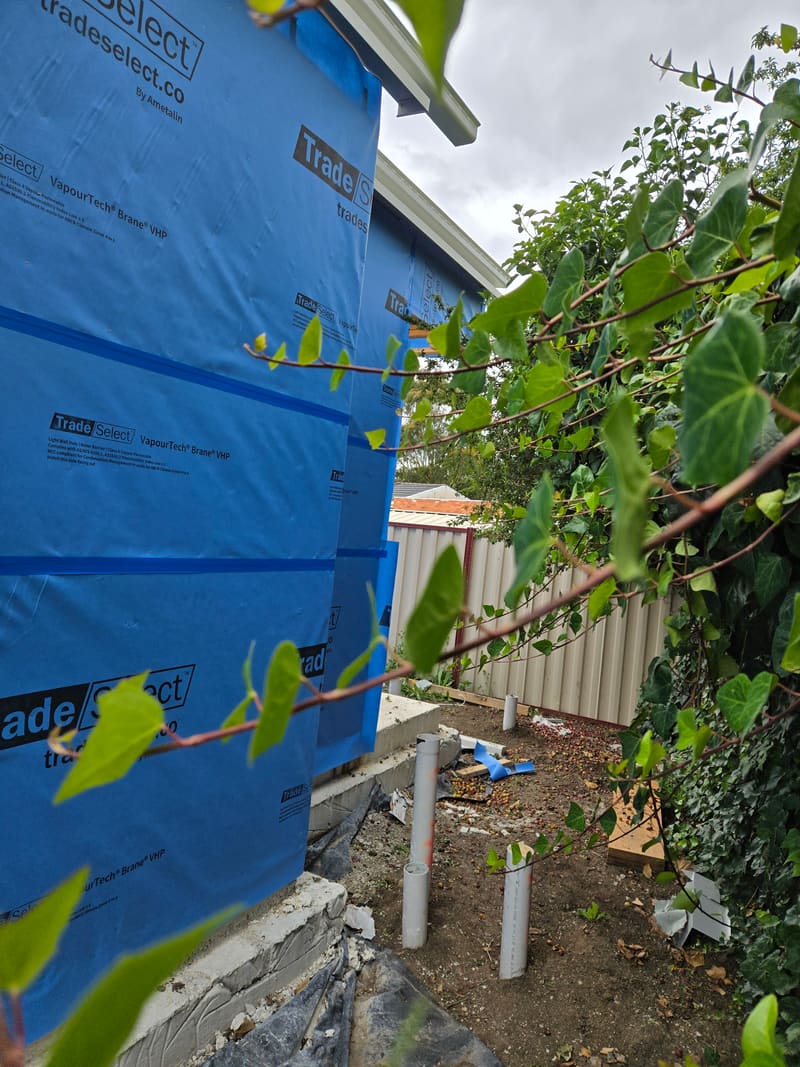 Brane vapour wrap walls — 20241213_105312